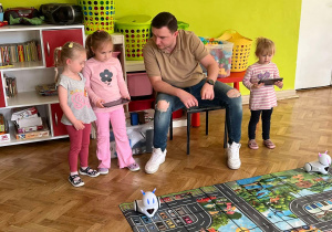 Grupa "Żaby" podczas warsztatów - Zofia, Helena i Róża
