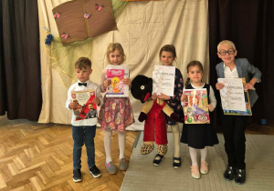 Laureaci z grupy "Misie", "Sowy" i "Zające"