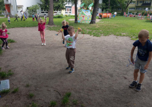 Dzieci z grupy "Zające" - Dzień Dziecka