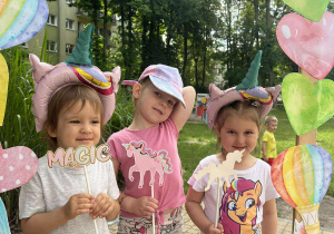 Grupa "Koty" - Oliwia, Aniela, Polina