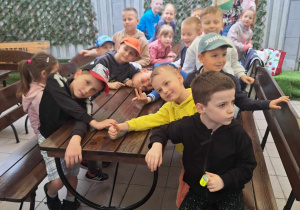 Zajączki z wizytą w Pizzeri