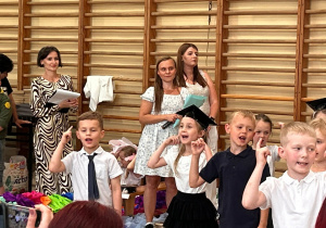 "Graduaction song" - Sowy i Zające
