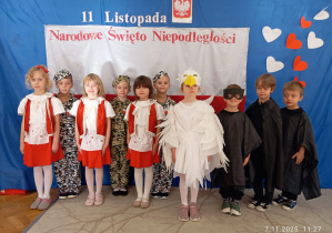 Dzieci z grupy Sowy jako Żołnierze, Zaborcy, Biały Orzeł i Polskie dzieci