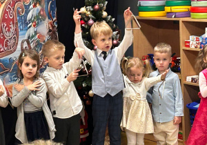 Grupa Kotków podczas występu