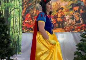 Królewna Śnieżka podczas występu